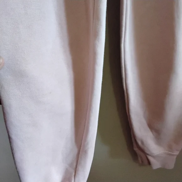 Nike Pastel Pink Jogger Sweatpants with Crochet Flower & Logo – Size XS GUC - Picture 9 of 15